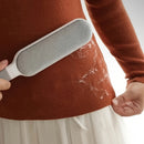 Escova Dupla Eletrostática para Pelos de Animais e Pó